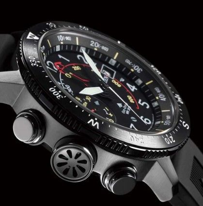 ー ーCitizen Eco-Drive BN 4044-23 E