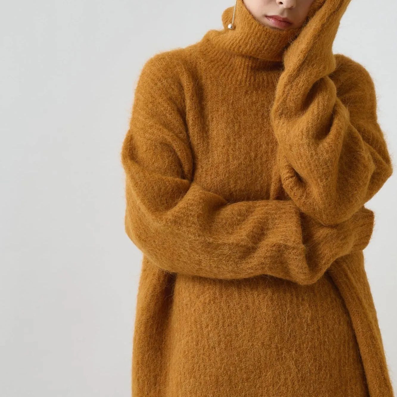 2【美品】イチアンティークス　アルパカ混　タートルネックニット　日本製 美品 Whim Gazette アルパカ混 タートルネック ニット プルオーバー