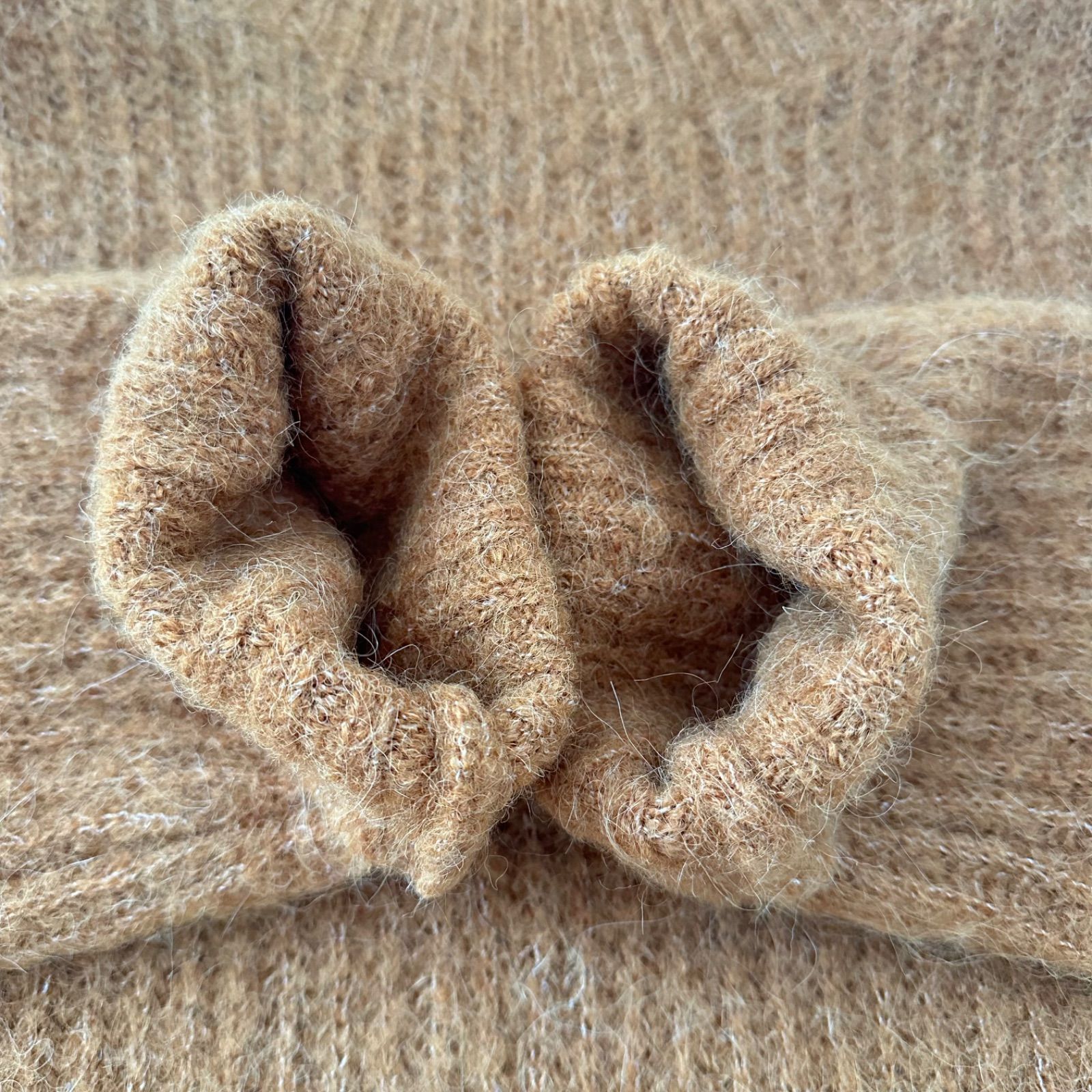 2【美品】イチアンティークス　アルパカ混　タートルネックニット　日本製 2【美品】イチアンティークス アルパカ混 タートルネックニット 日本製