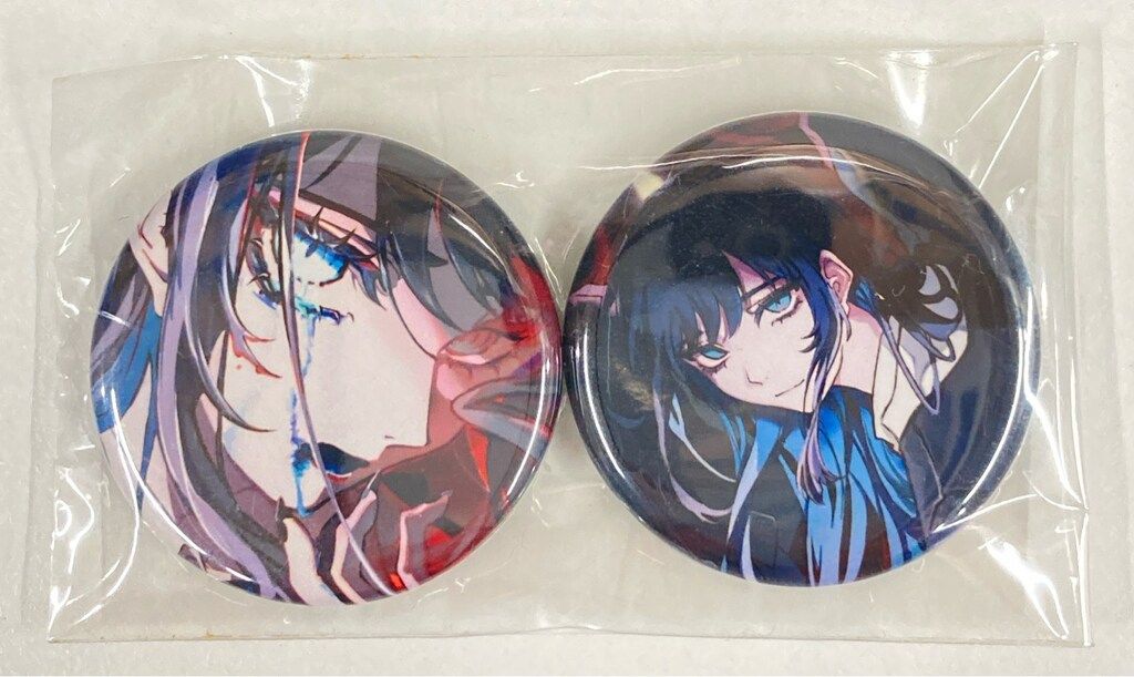 HMV Adoのベストアドバム Ado 缶バッジ2個セット HMV - メルカリ