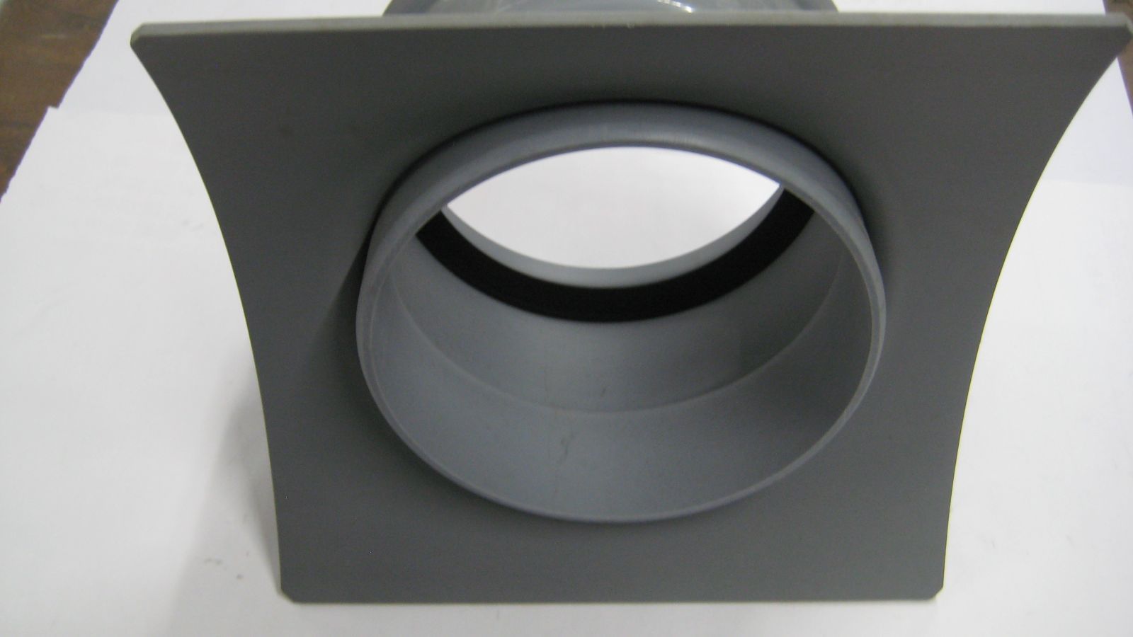 ヒューム管支管