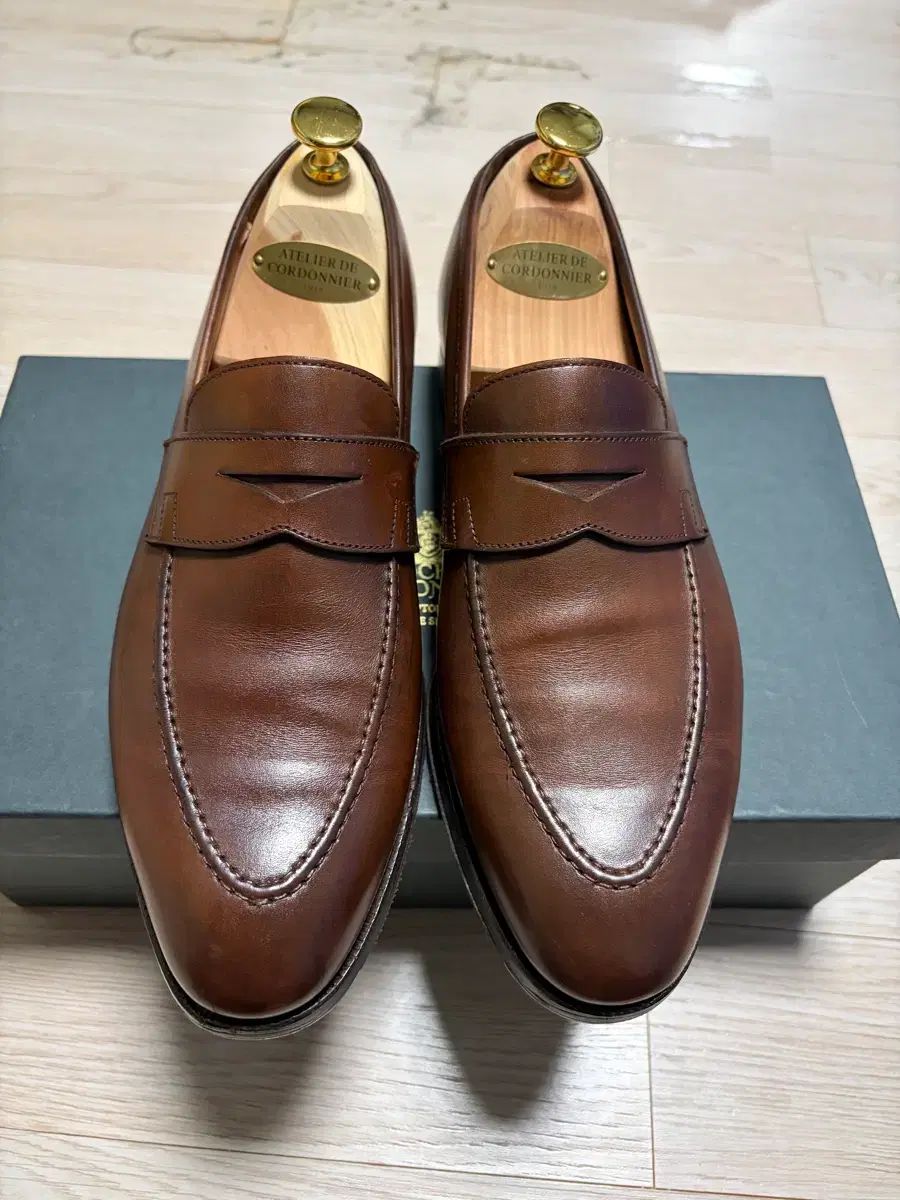 クロケットアンドジョーンズ シドニー UK 6