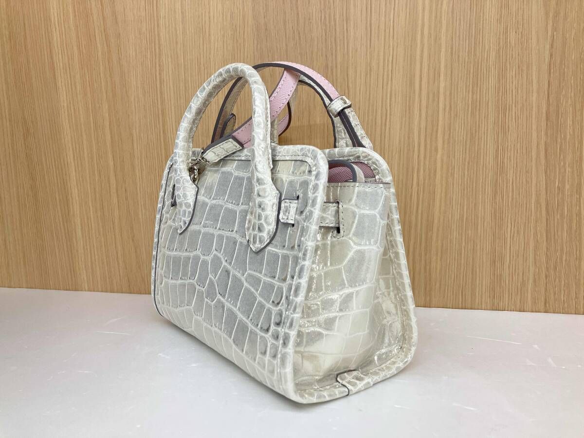 A.D.M.J. エーディエムジェイ ヴィッテリグリシャムウェンディ 