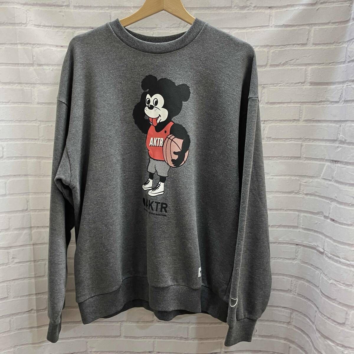 k*j様 新品未使用 AKTR NBA スウェット トレーナー Lサイズ k*j様 新品未使用 AKTR NBA スウェット トレーナー Lサイズ - メルカリ