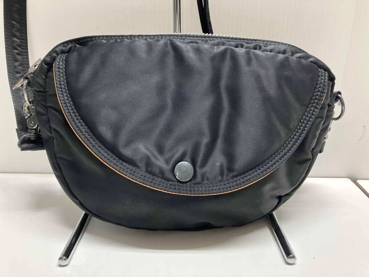 PORTERポーター ショルダーバッグ / ブラック・タンカー 半月型 