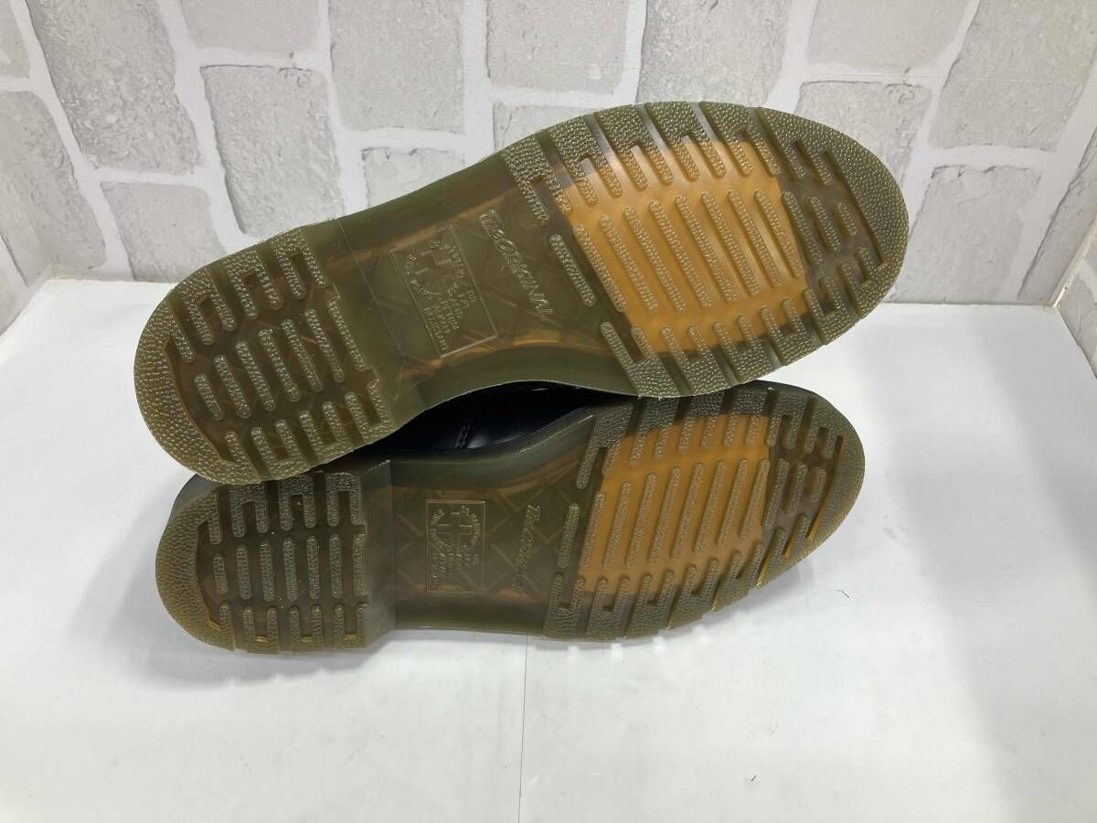 タッセルローファー