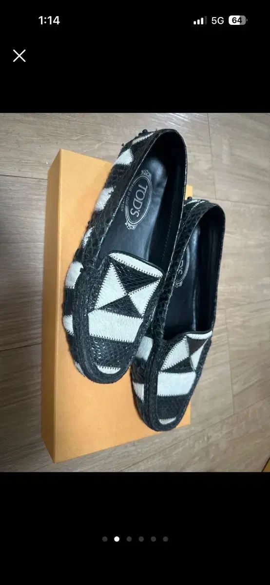 TOD S トッズ カーフレザー ドライビングシューズ アメリカ 700ドル台