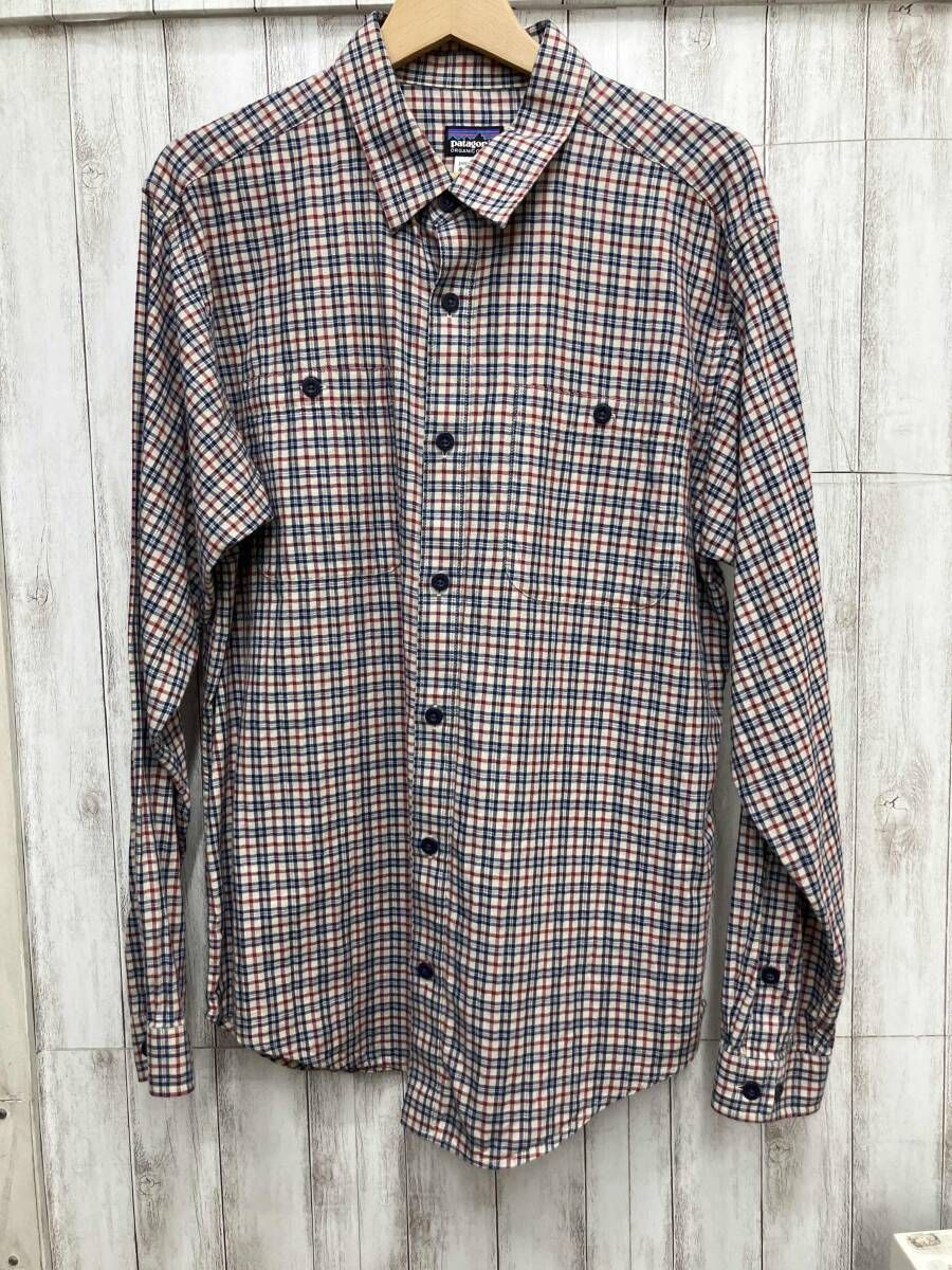 Patagonia 長袖シャツ コットンネルシャツ ベージュネイビー