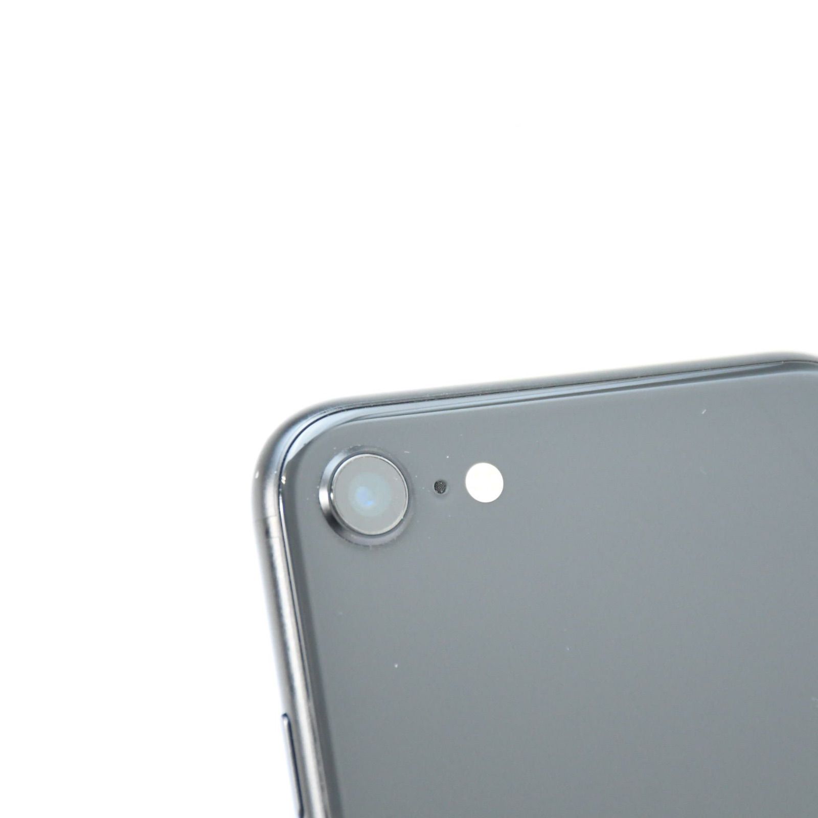 美品＊バッテリー81％】SIMフリー iPhone SE 第2世代 64GB ブラック