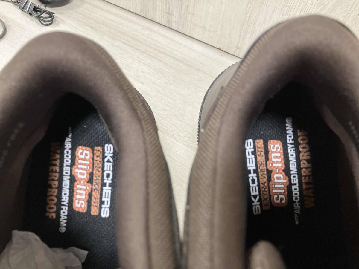 スケッチャーズ スニーカー