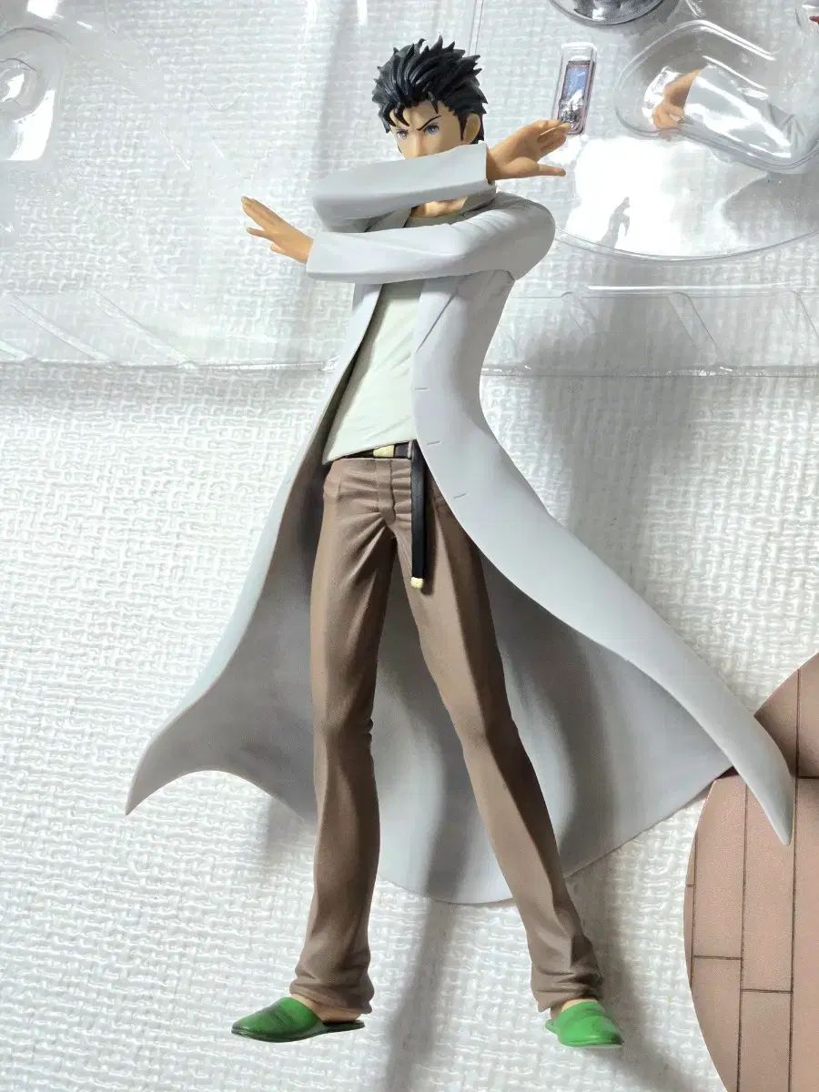 在庫処分) シュタインズ・ゲート 岡部 倫太郎 フィギュア - メルカリ