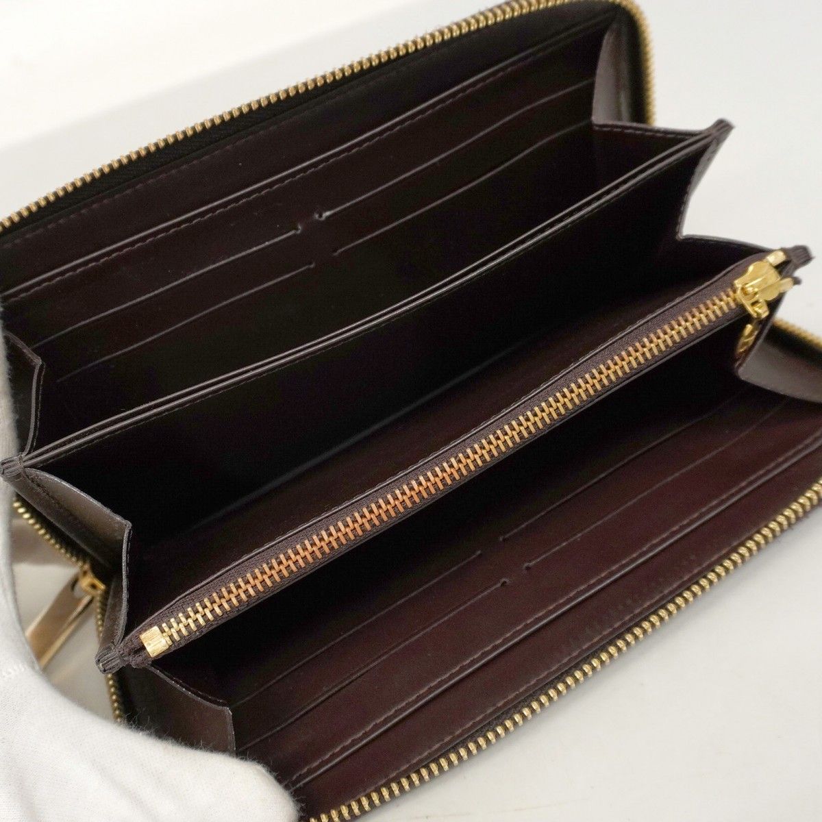 ☆SALE【5pa1056】ルイヴィトン 長財布 ヴェルニ ジッピーウォレット