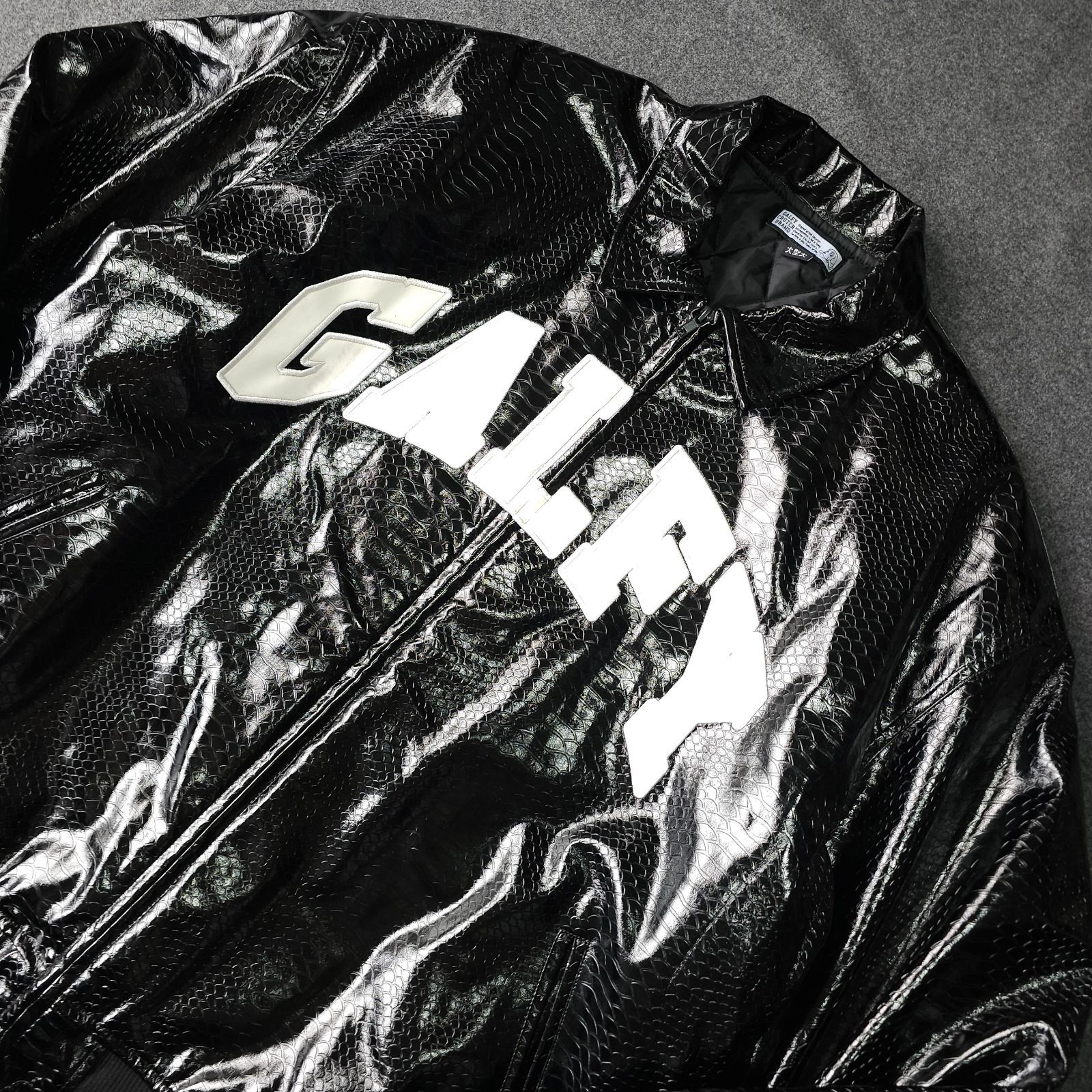 大きいサイズ 大型犬 XL【GALFY】 ガルフィー 秋冬 ベビ柄 パイソン