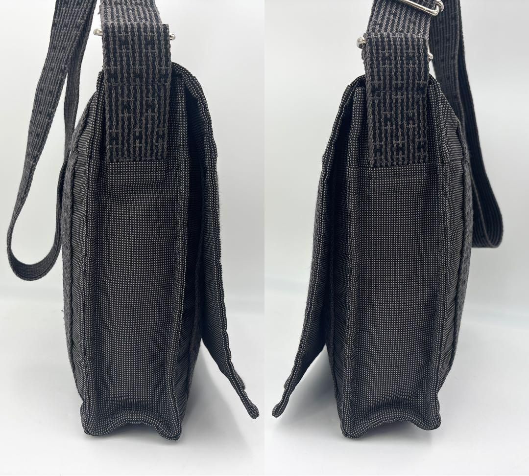  エルメス エールライン バサス PM メッセンジャーバッグ ショルダーバッグ キャンバス グレー系 フランス製 鞄 カバン カデナ 鍵付き メッセンジャーバッグ ショルダーバッグ