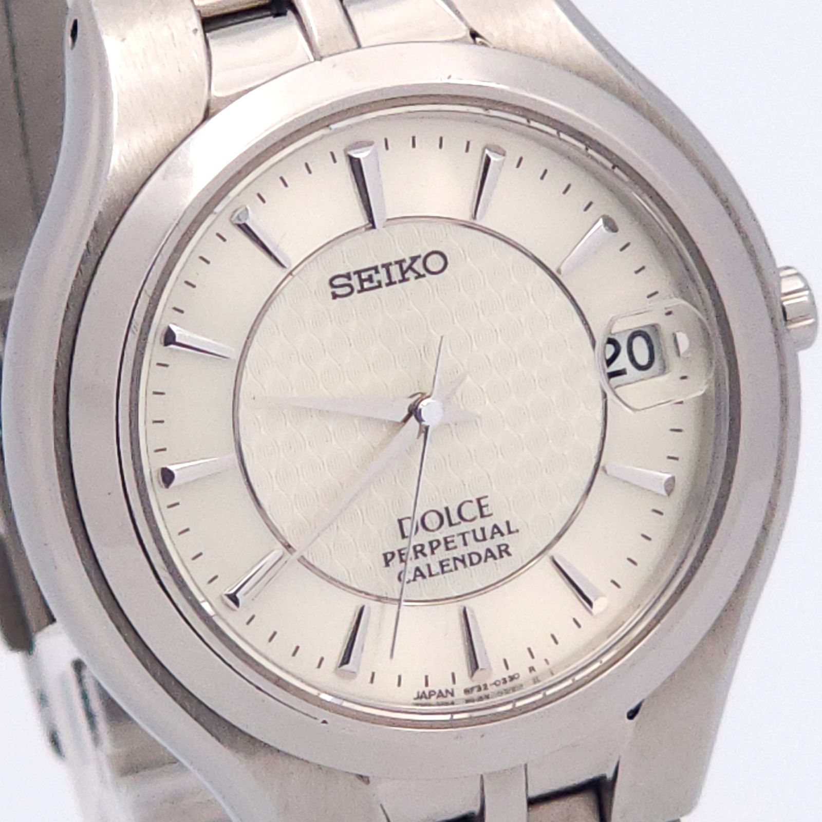 SEIKO セイコー ドルチェ パーペチュアルカレンダー 8F32-0260 QZ 動作 