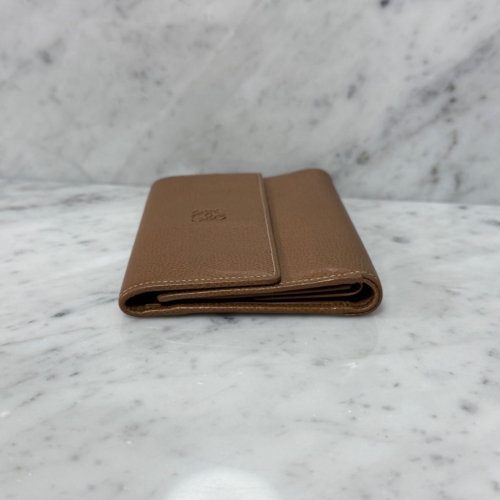 LOEWE ロエベ 三つ折財布 本革 レザー ブラウン アナグラム ロゴ