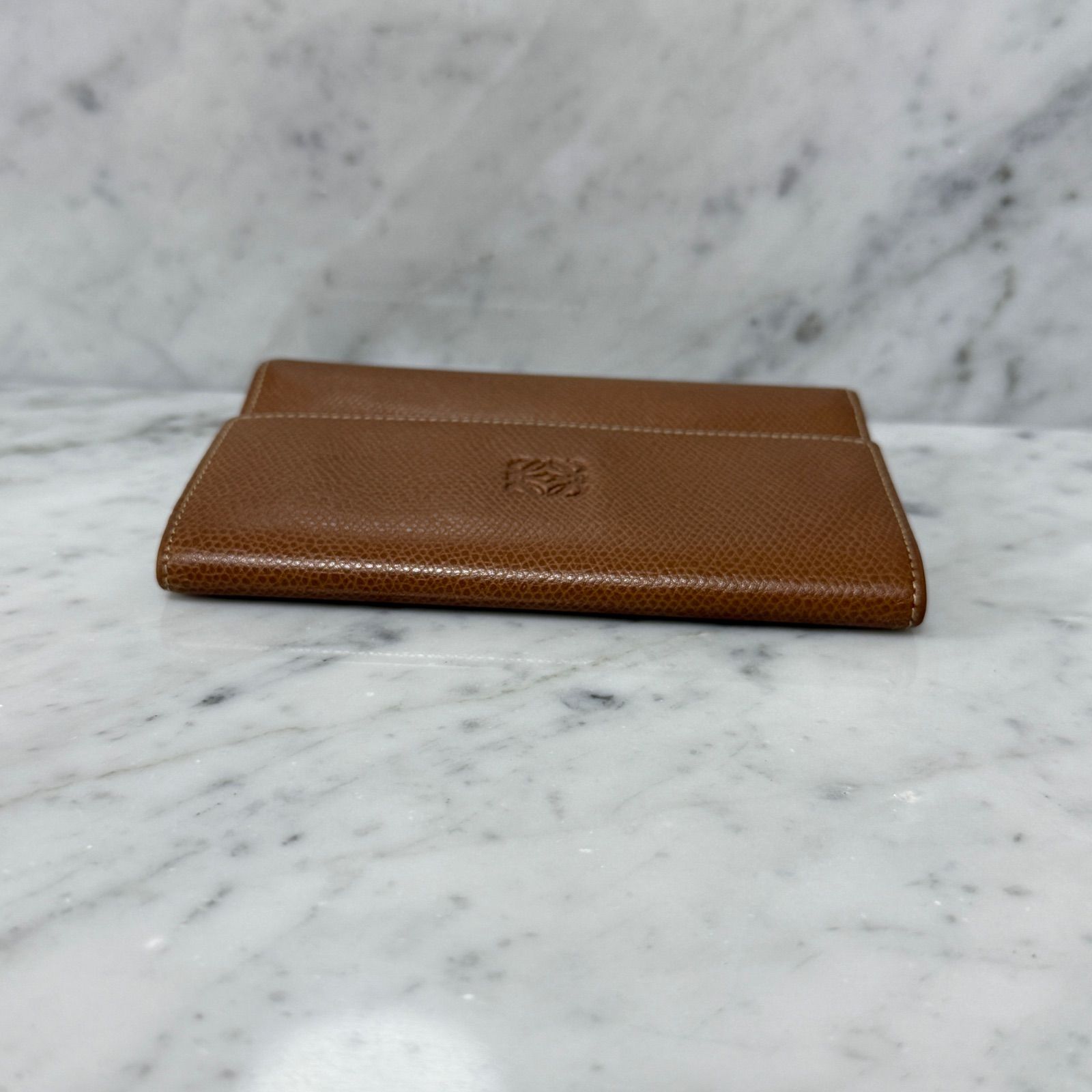 LOEWE ロエベ 三つ折財布 本革 レザー ブラウン アナグラム ロゴ