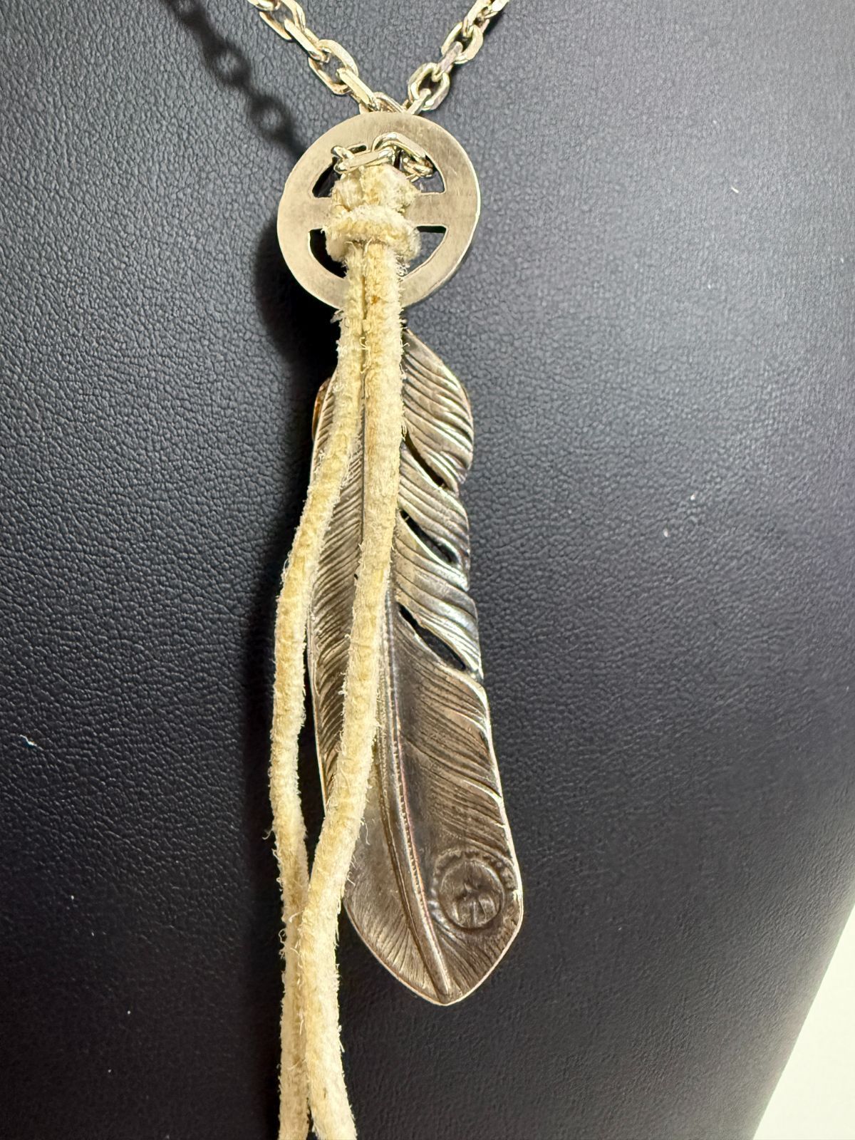 上銀特大フェザー右 メディスンホイール＆細角チェーン イーグル メタル 上銀特大フェザー右 メディスンホイール＆細角チェーン イーグル