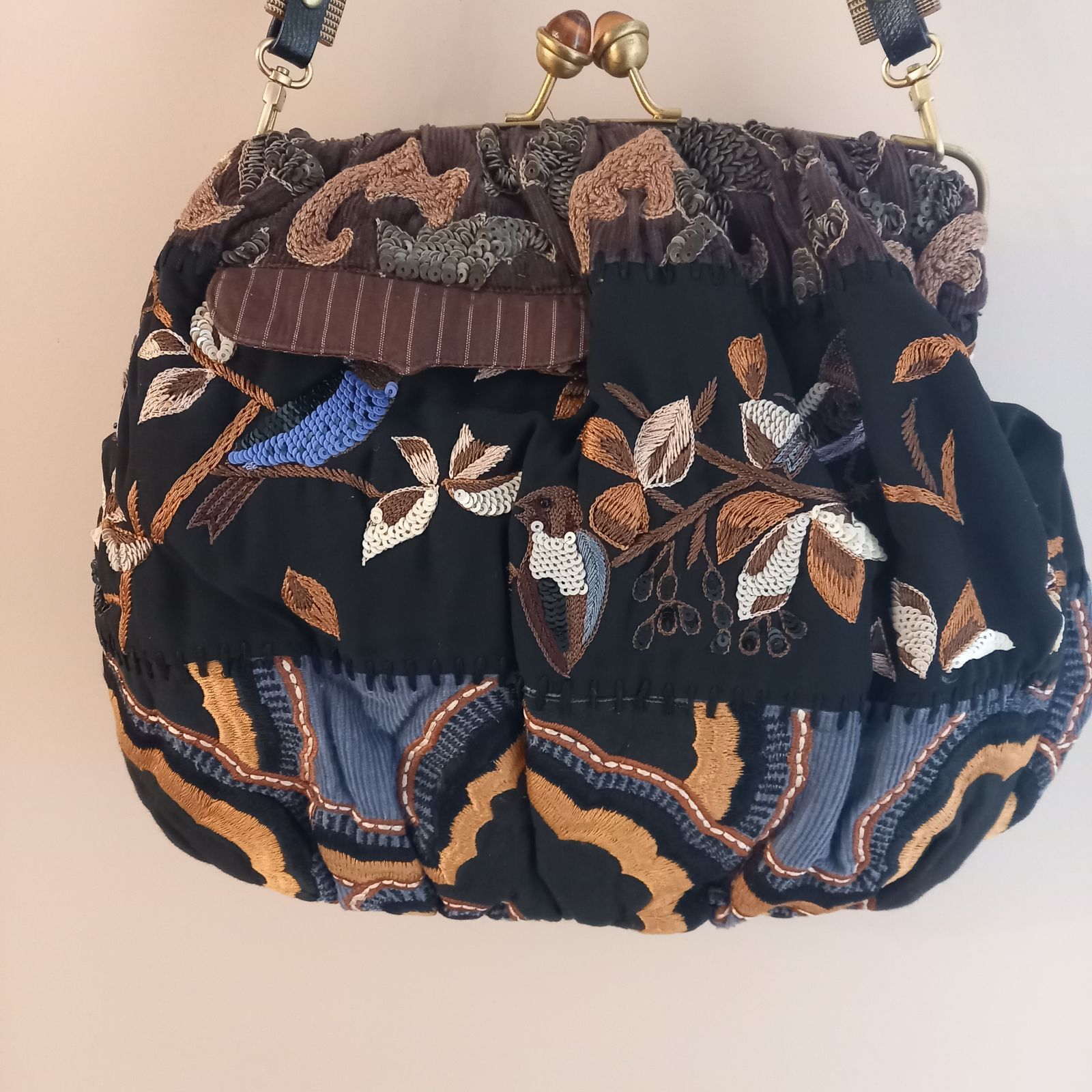 ジャマンピエッシュJamin Puech ビーズ刺繍パーティバックフォーマル着物 応募終了】神秘の海へ誘う、ジャマン・ピュエッシュの新作をゲット