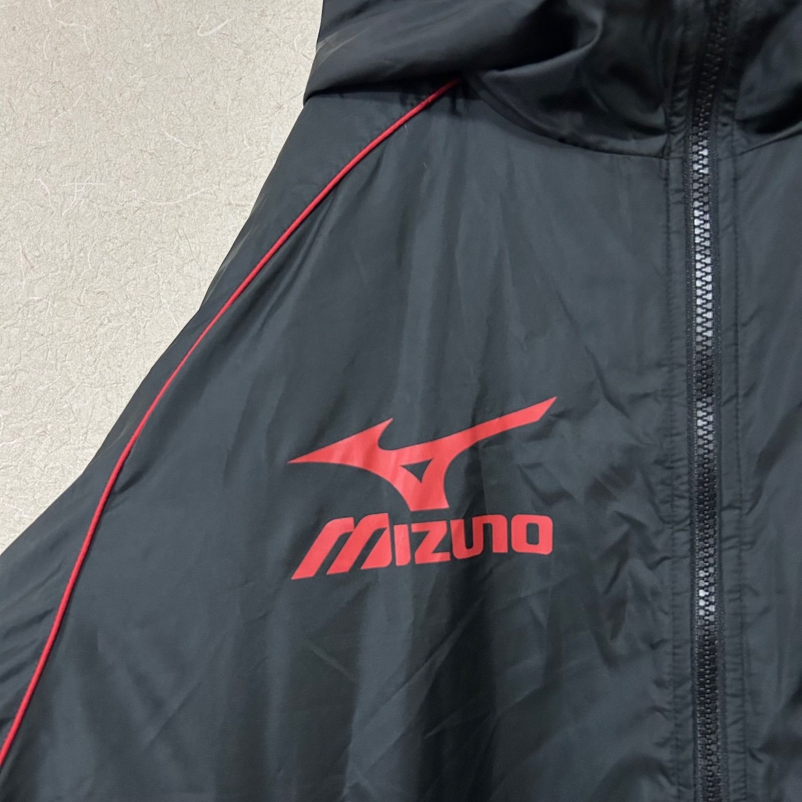 即決ご希望額はコメントへ】 良品 MIZUNO ミズノ フード付き レッド