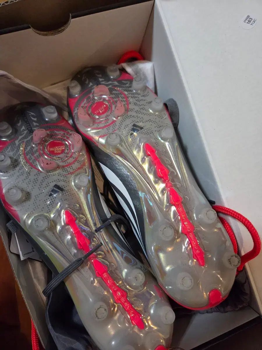  プレデター26 エリート AG 270 フットサルシューズ シューズ