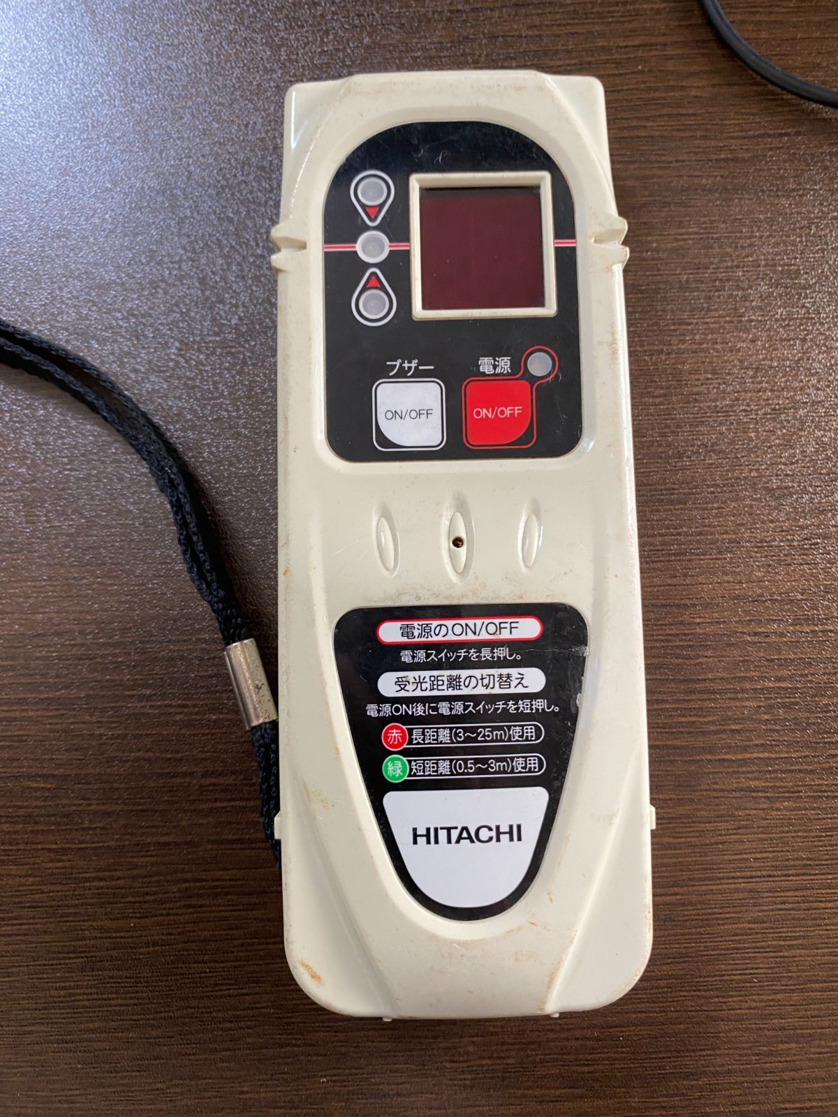 レーザー墨出し器