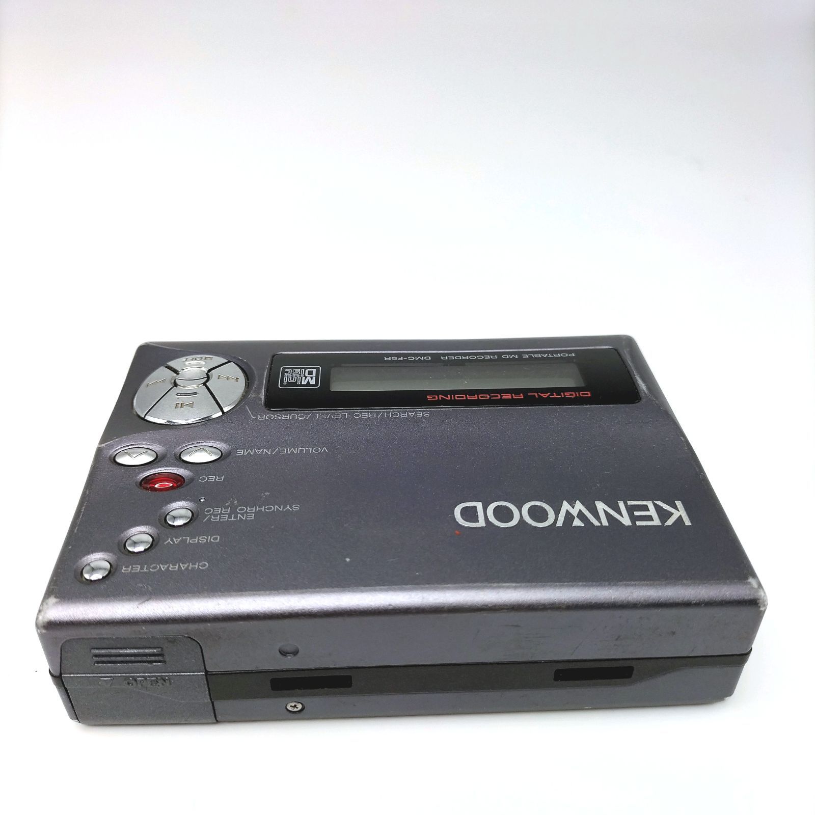KENWOOD ポータブルMDレコーダー DMC-F5R（中古品）の出品です。 希少】ケンウッド ポータブル MDレコーダー DMC-F5R - メルカリ