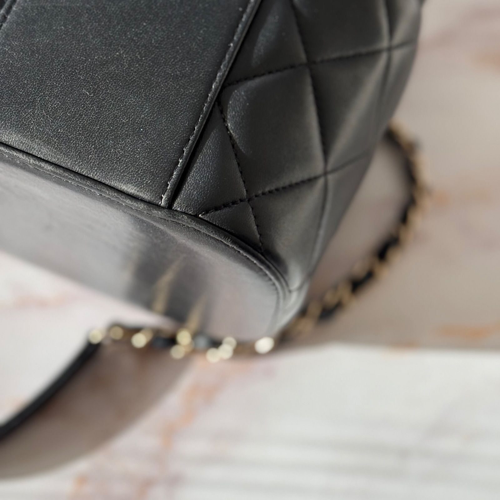 CHANEL チェーンショルダー