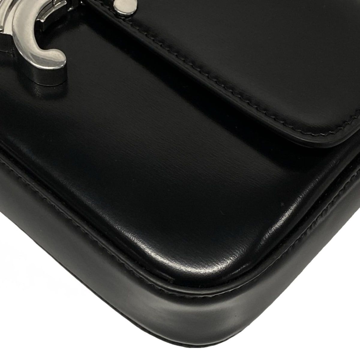 ショルダーバッグ