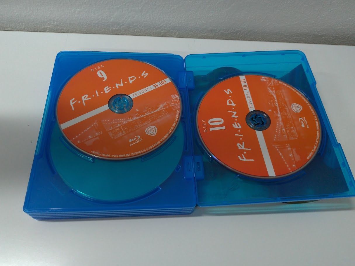 フレンズ シーズン1-10 全巻Blu-rayプレミアムBOX2500セット限定［Blu