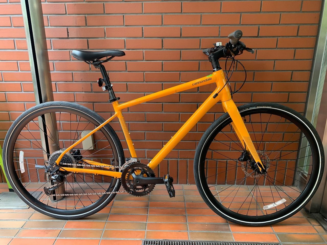 CDCw 41 Cannondale Quick 3 車 サイズM 166 cm 177