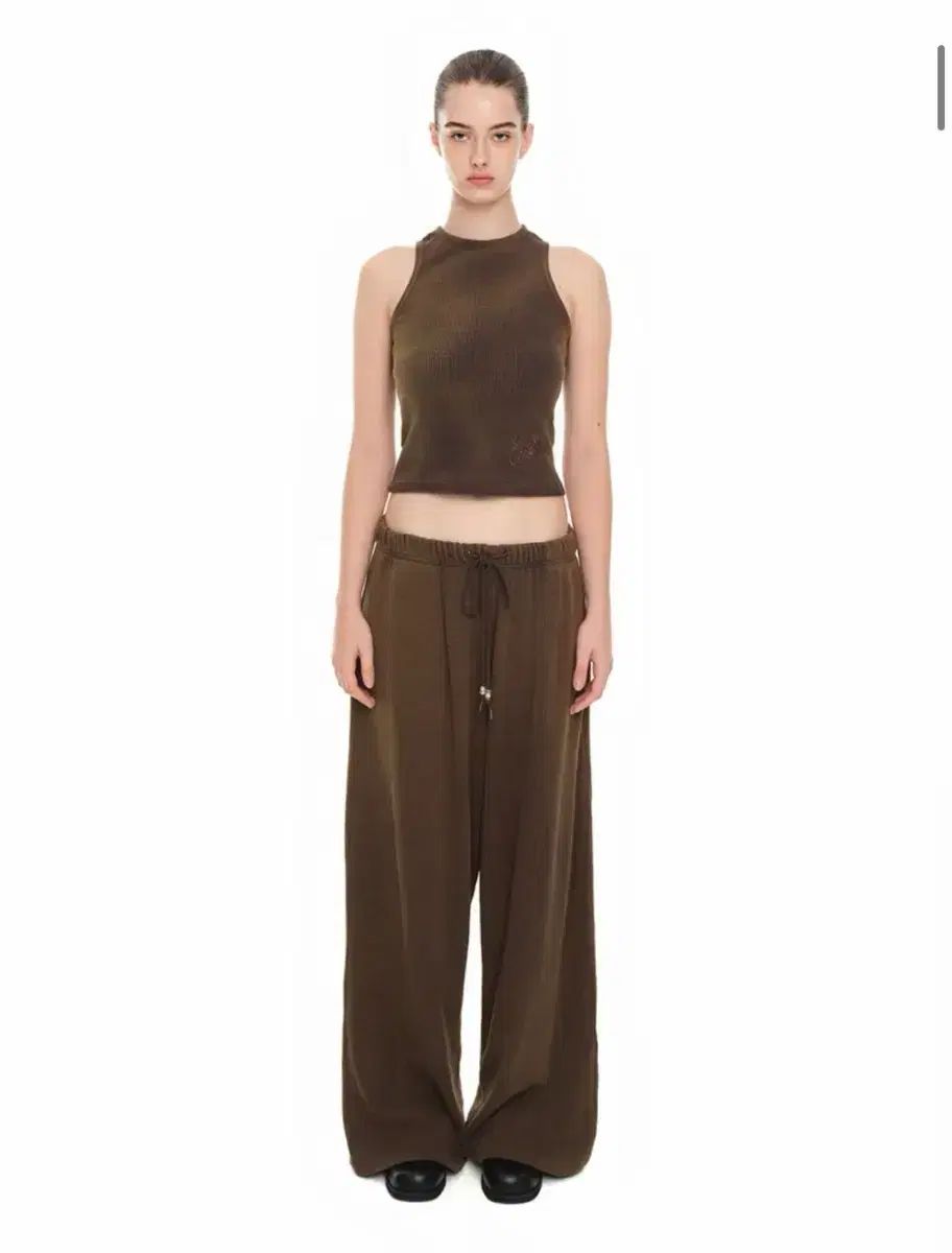 トゥーマーチタグ ウェスタン ビーズ ワッフル パンツ ウォッシュド ブラウン