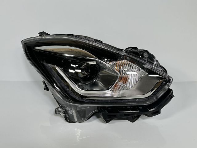 スイフトスポーツ　ZC33S 右ヘッドライト 35320-52RH2 スイフト スポーツ ZC33S ZC83S ZC13S ZC53S 純正 右ヘッドライト Assy