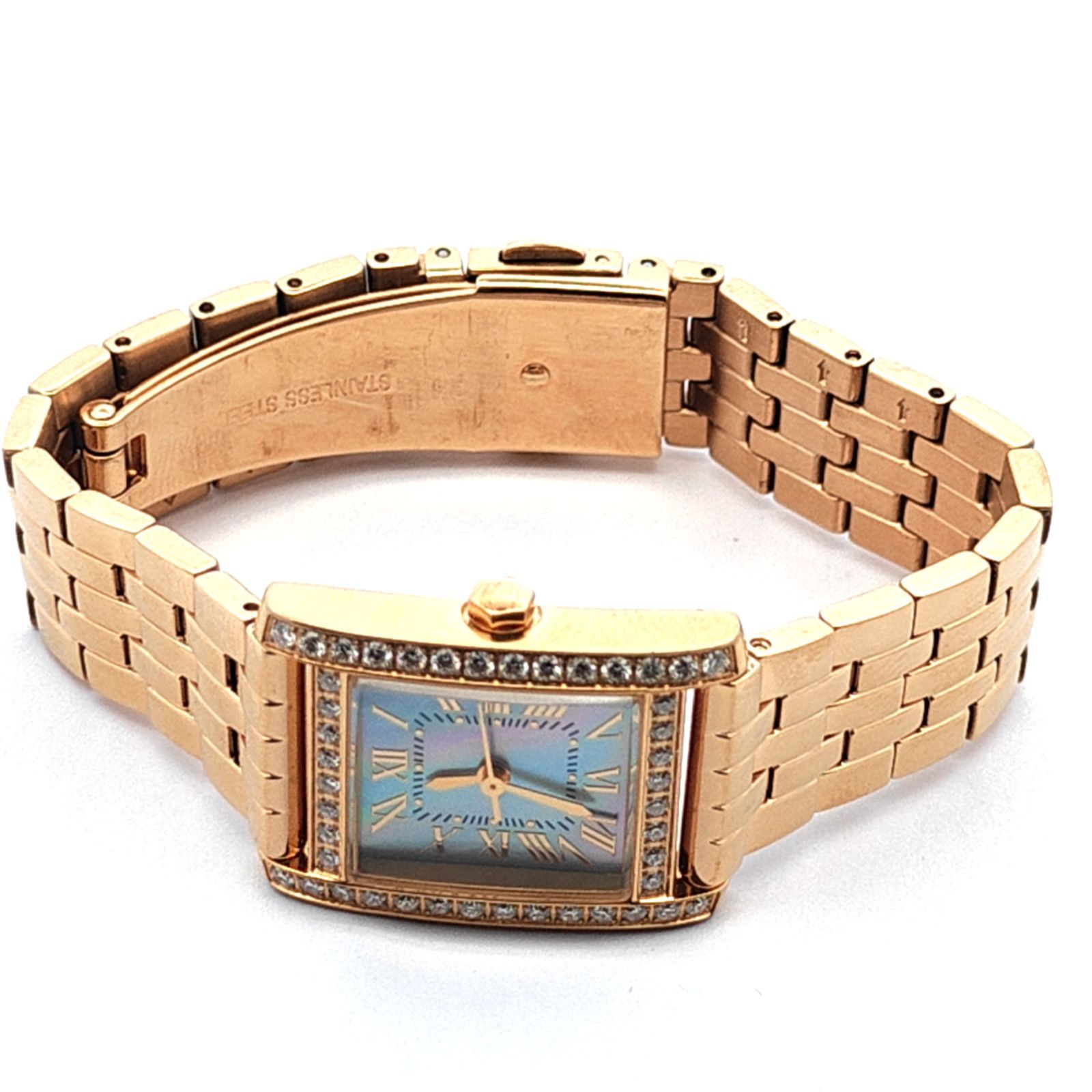 天然ダイヤモンド0.65 ct付き