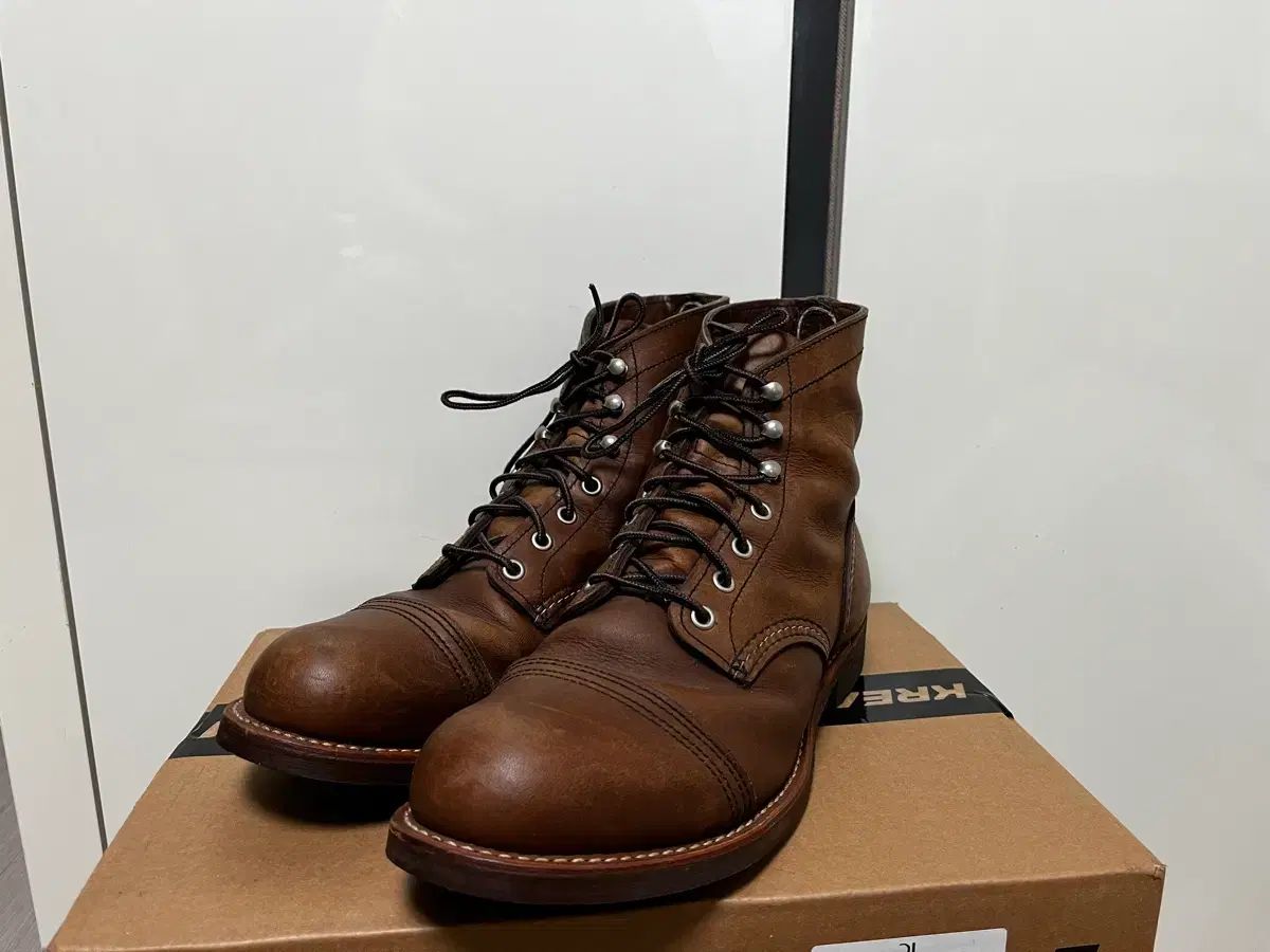 レッドウィング Iron Ranger アイアンレンジャー 8111 d 9 5