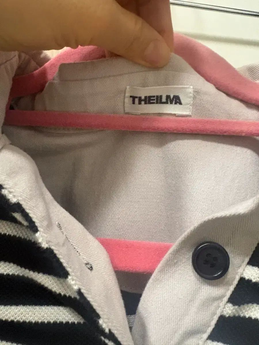 THE ILMA ストライプ オーバーサイズ Tシャツ タグを外して収納中