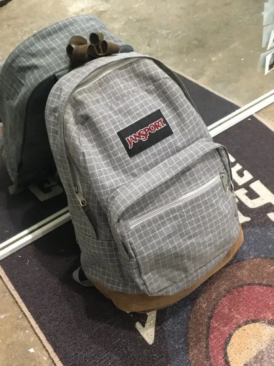 JANSPORT