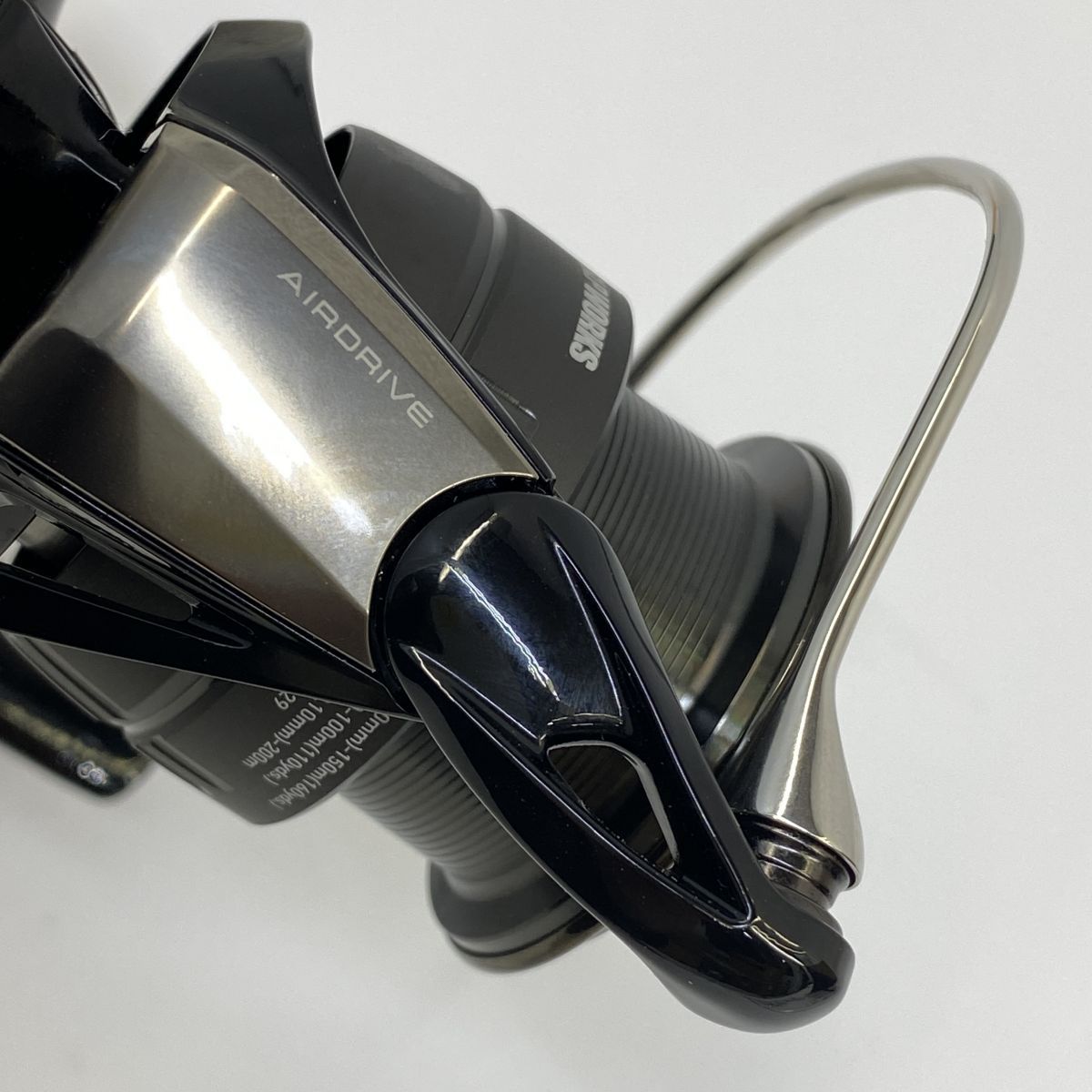 スピニングリール