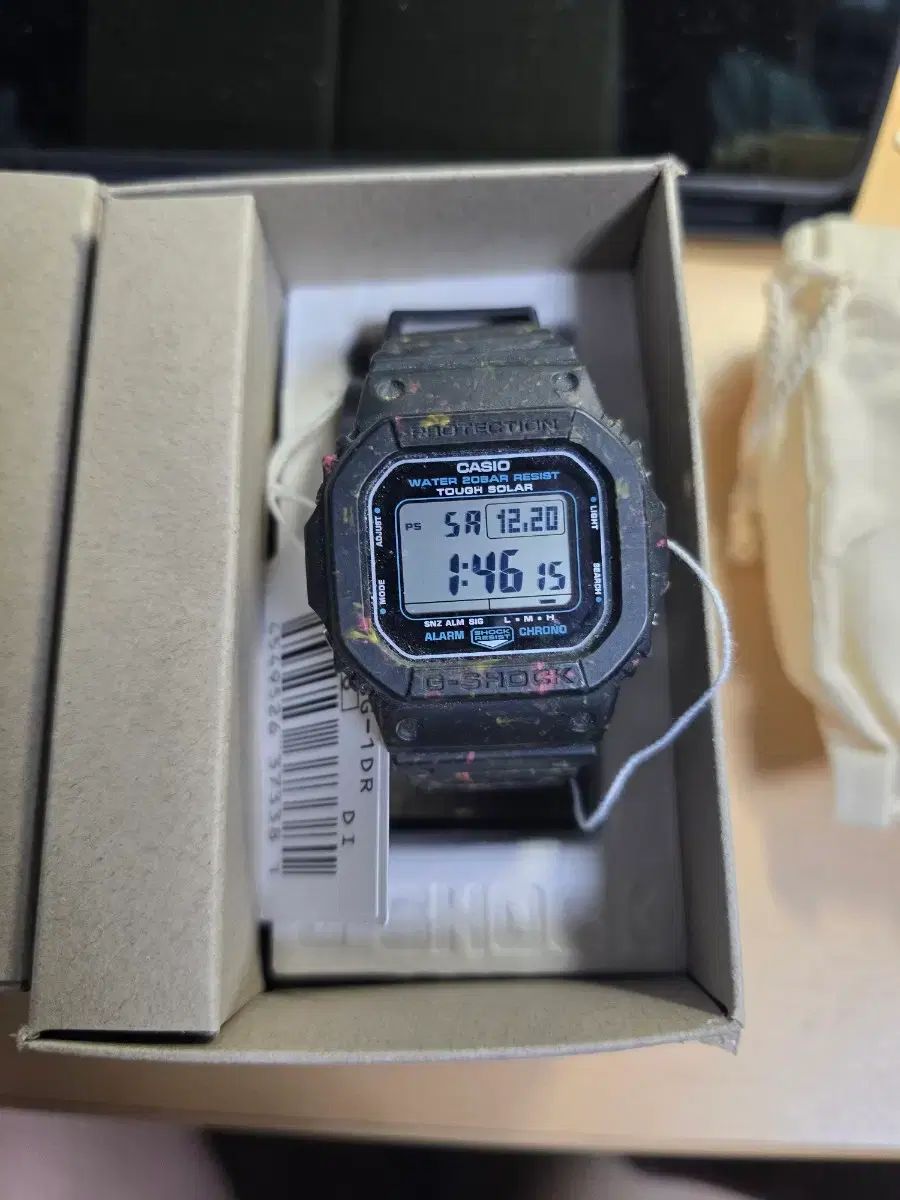 カシオ G-SHOCK G-5600 BG-1 DR