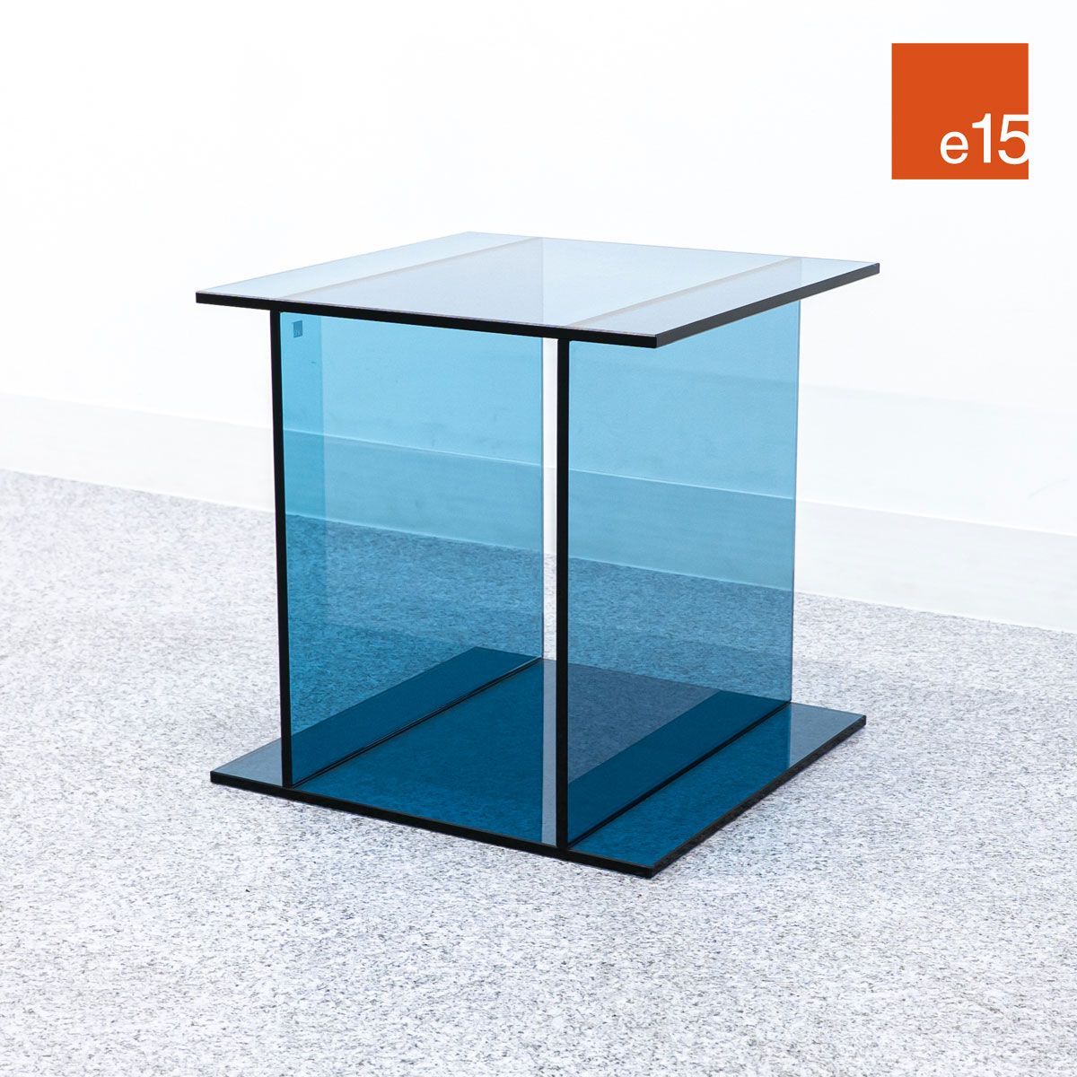 e 15 VIER ヴィア サイド コーヒー テーブル ガラス ブルー フィリップ マインツァー 定価27万 配送要