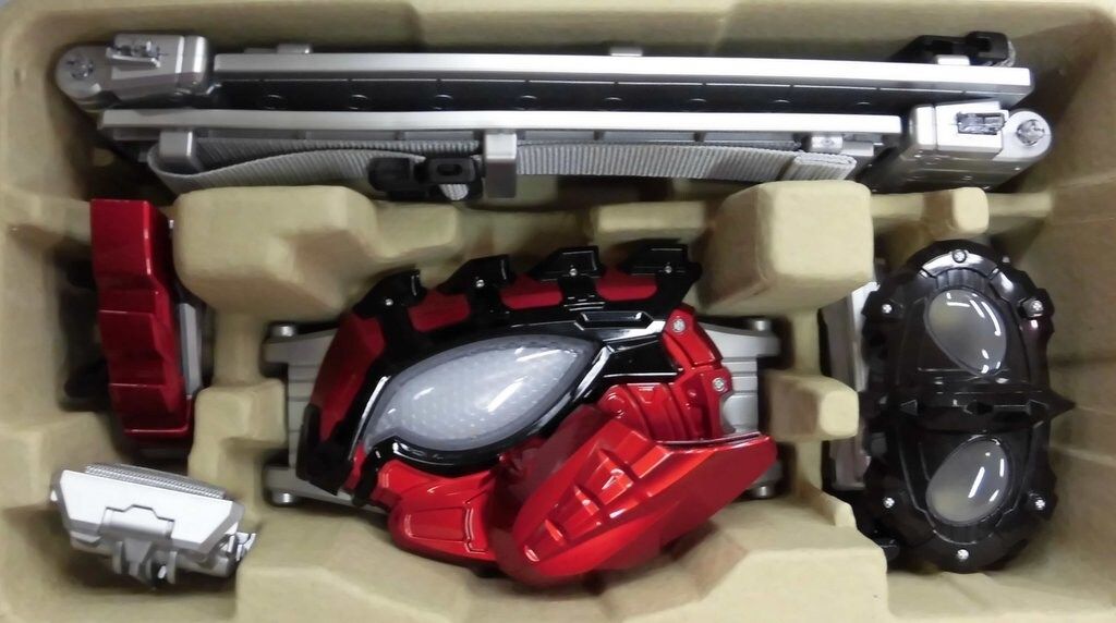 バンダイ 変身ベルト 仮面ライダーアマゾンズ SEASONⅡ ネオアマゾンズドライバー 初回特典入り