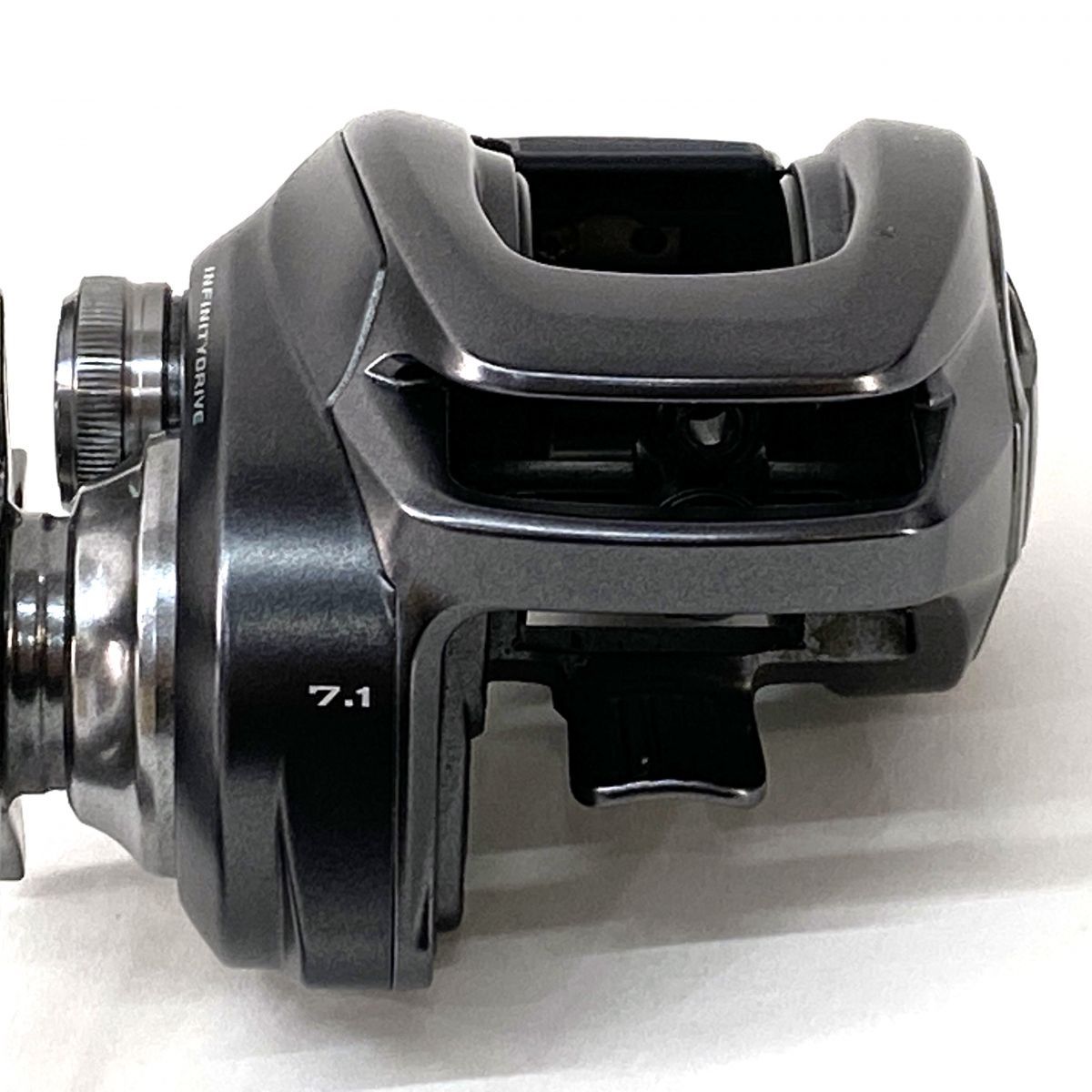 SHIMANO シマノ 22 Bantam バンタム HG RH 044631 右ハンドル ベイト