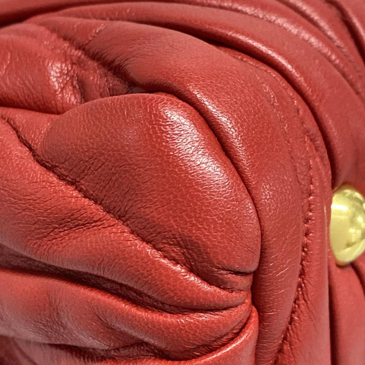 ミュウミュウ ハンドバッグ