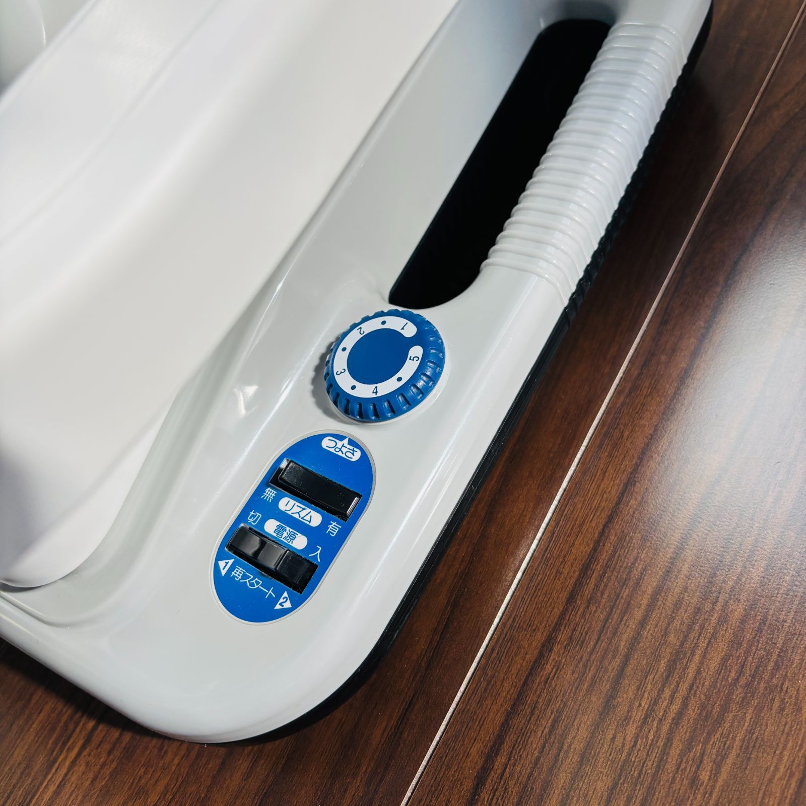 テラニシ マッサージャー