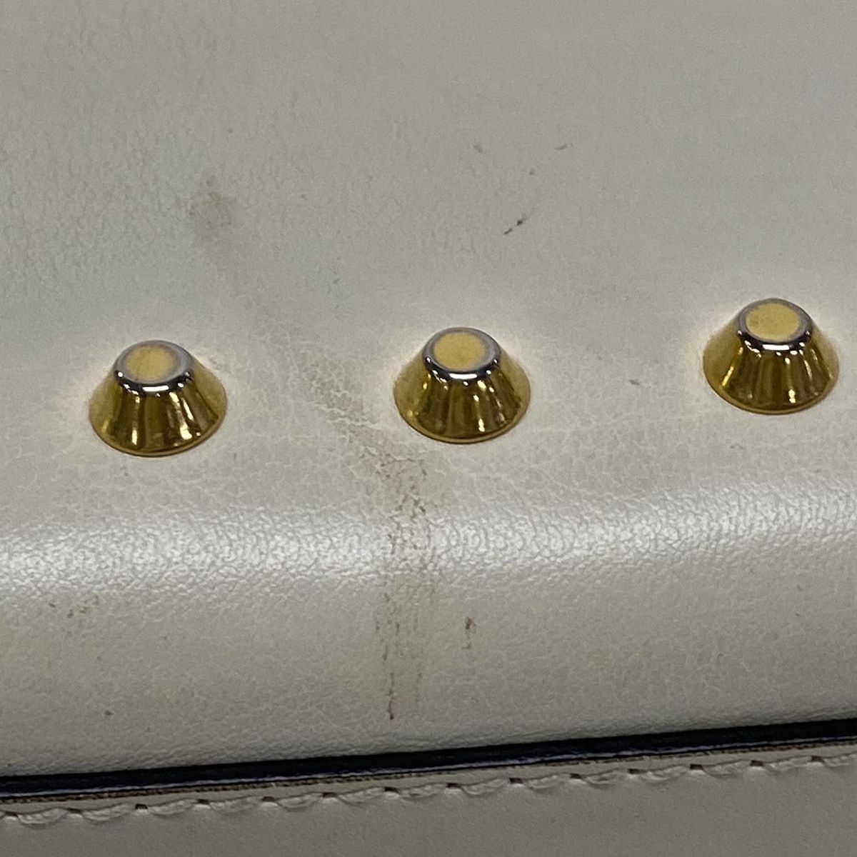 ショルダーバッグ