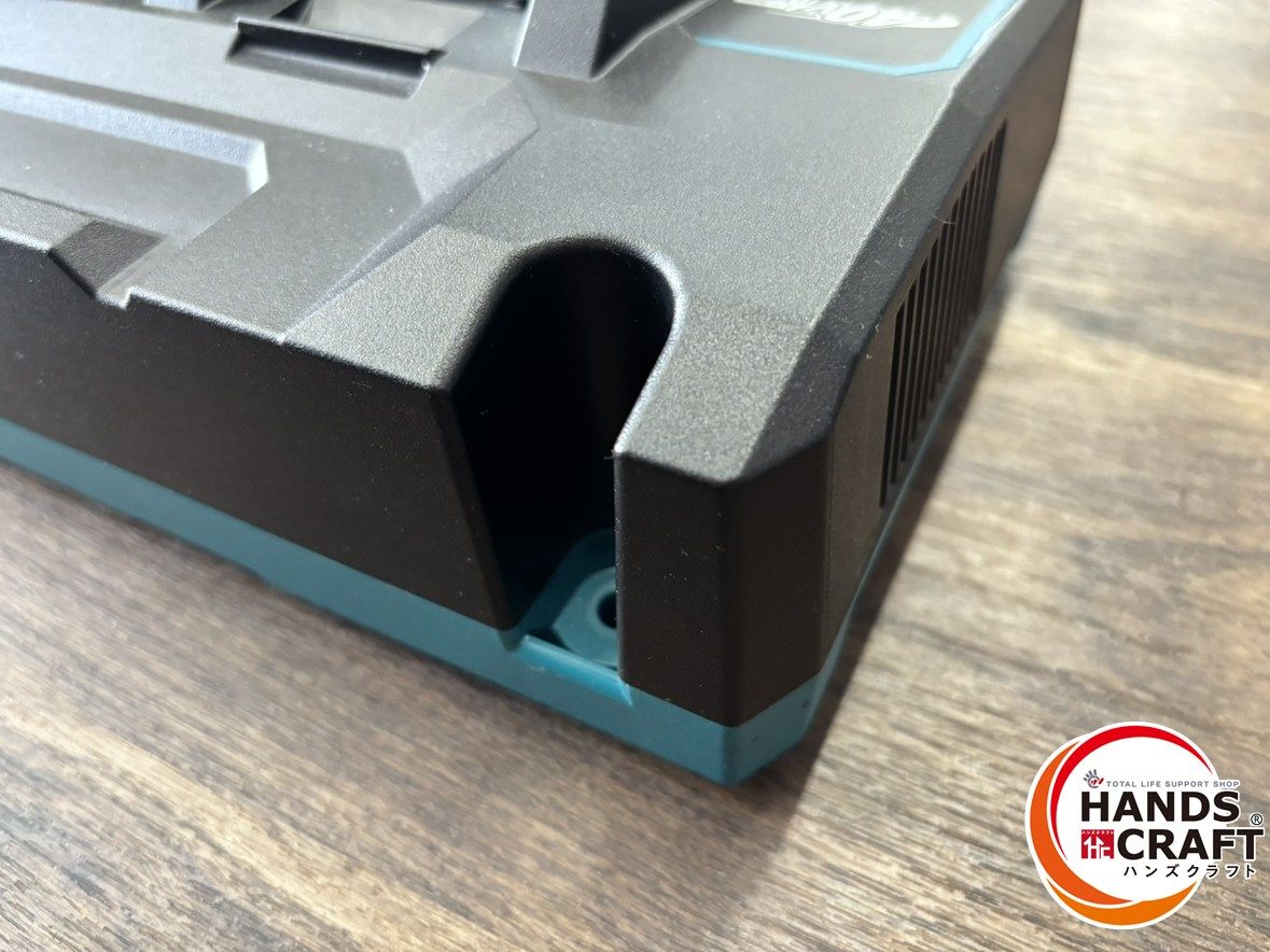  ♭ マキタ makita DC 40 RB Vmax 2口急速充電器 熊 その他 電動工具 エア工具