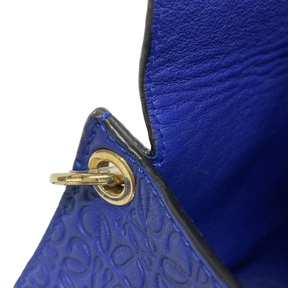 型押し加工 レザー