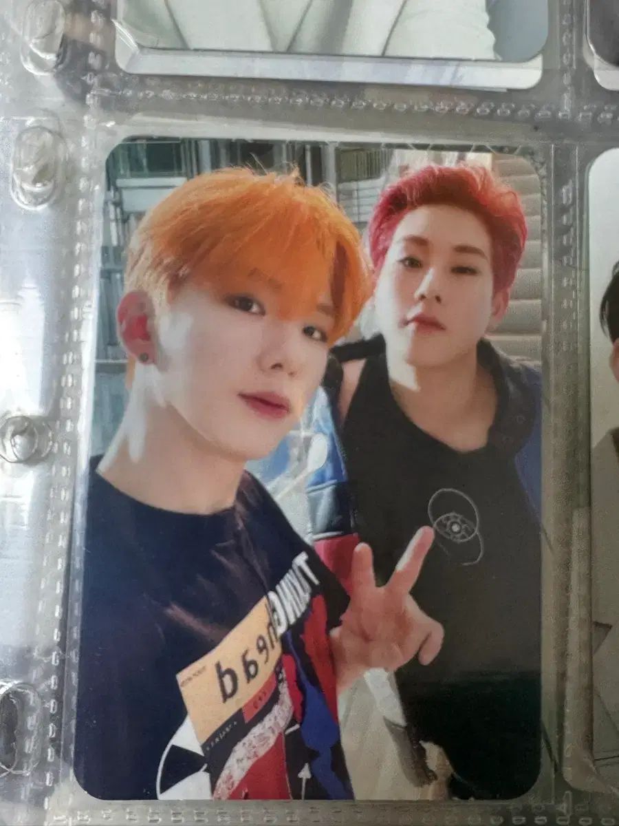 MONSTA X(モンスタエックス・モネク) ジュホン(Joohoney) キヒョン