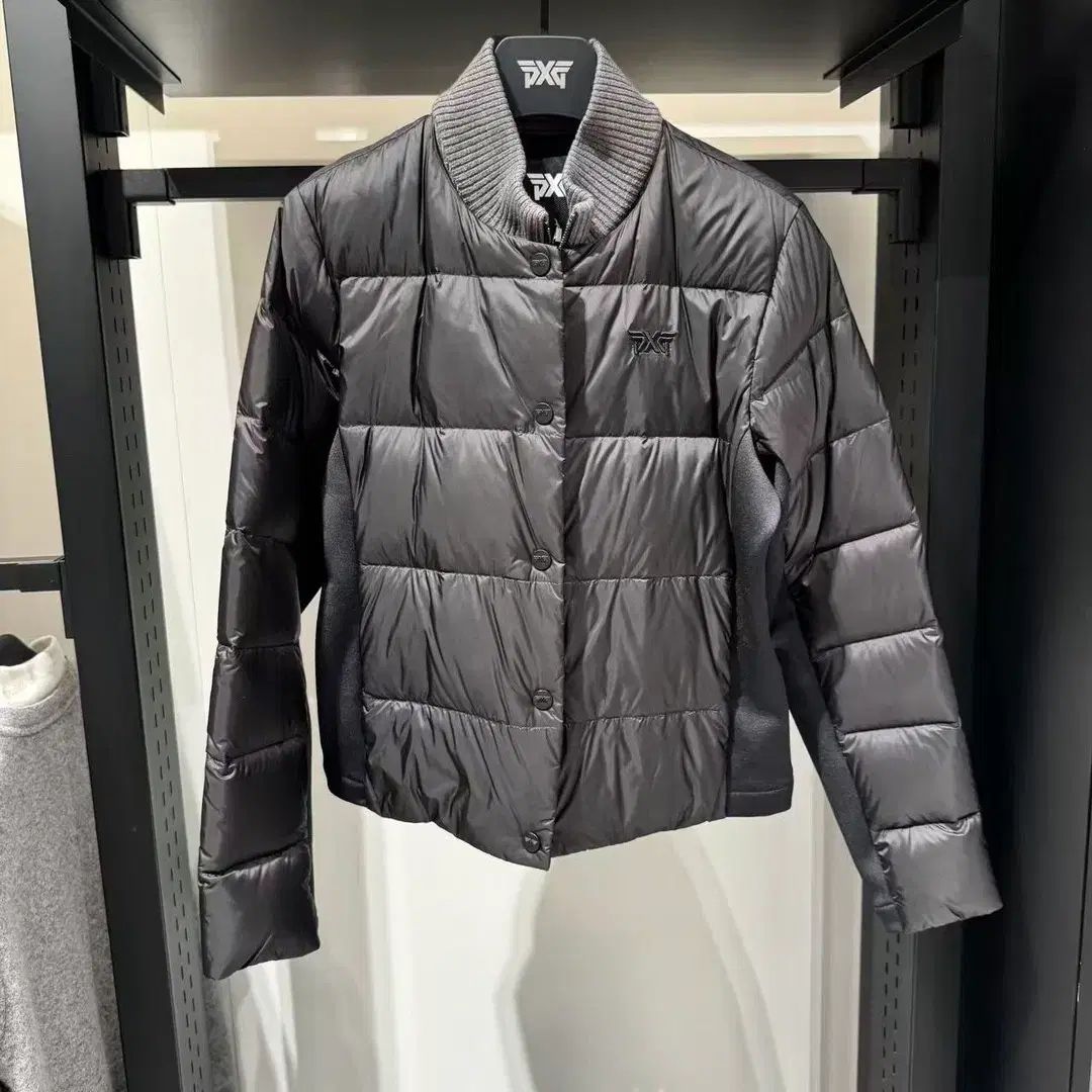 PXG レディースゴルフ ダウンジャケット - メルカリ