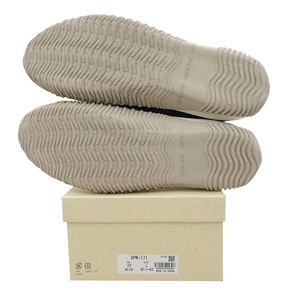 ローカットスニーカー